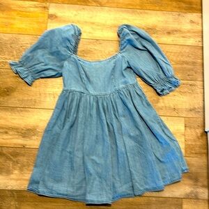 Forever 21 denim mini dress, medium, super cute in excellent condition
